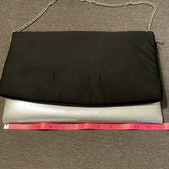 Torrid black and silver shoulder strap evening handbag with silver chain strap - Picture 6 of 9